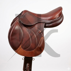 Selle d'équitation anglaise de compétition en cuir véritable de qualité supérieure, pour le saut d'obstacles, produits équestres pour courses de chevaux anglais, en provenance d'Inde. - Product Image 5
