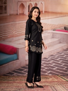 Latest <b>Black</b> Traditional Kurti <b>Pant</b> Set With Floral Embroidery Loose Fit Casual Wear For <b>Women</b> From Samp Corporation - Product Image 2