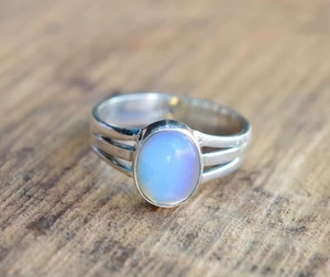 Anillo de Plata de Ley 925 con Ópalo Lechoso Hecho a Mano, Estilo Bohemio Cristiano, Joyería Fina, Regalo, Certificado GIA, Heaven Crafts - Product Image 3