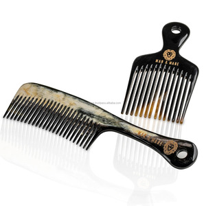 Peigne en corne naturelle pour coiffer les cheveux Cadeau de Noël fabriqué à partir de vraie corne de bœuf de buffle Meilleur personnalisé Fabriqué à la main pour une utilisation en salon à la maison - Product Image 6