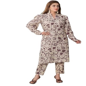 Tawakkal Volume TAMARA Trajes formales de algodón Shalwar Kameez de Pakistán e India en tela Khaddar - Product Image 1