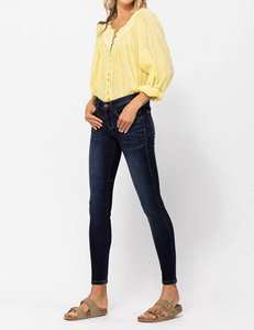 Jeans de mezclilla clásicos de corte recto para mujer, color azul lavado, cintura alta, pantalones modernos perfectos para el verano. - Product Image 1