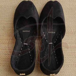 รองเท้าสั่งทำพิเศษ คุณภาพสูง พิมพ์ลายกันลื่น พื้นรองเท้ากันลื่น ทำด้วยมือ หน้าผ้ากำมะหยี่ ปักลายแฟชั่น - Product Image 3