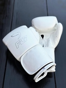 Guantes de Boxeo Fly Superloop Pro X2, Cuero Vacuno Auténtico, Soporte de Muñeca con Cierre de Gancho y Bucle, Guantes para Entrenamiento y Sparring al Aire Libre - Product Image 4