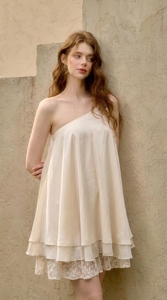 Robe décontractée pour femme prête à être expédiée, couleur crème, asymétrique à une épaule, coupe courte et fluide en A, idéale pour les fêtes, best-seller - Product Image 6