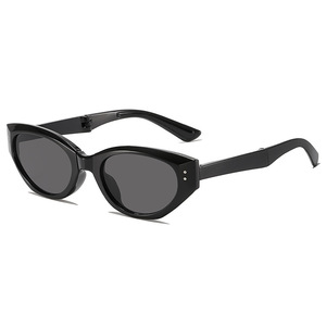 Gafas de Sol Plegables de Moda con Diseño de Ojo de Gato para Mujer, Gafas de Sol de Alta Gama con Protección UV400, Gafas Portátiles - Product Image 2