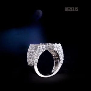Anillo de compromiso de diamante sintético de laboratorio con piedra alargada que estiliza el dedo, banda pavé delgada, oro amarillo de 18K, para propuesta de matrimonio - Product Image 1