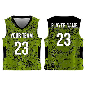 Camiseta de baloncesto de camuflaje verde personalizada, unisex, para adultos, sin mangas, con cuello en V, que absorbe la humedad, estampado sublimado con nombre y número - Product Image 1