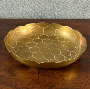 Handmade Serving Brass color Aluminum metal <b>Decorative</b> <b>Plate</b> Trays Plated Finished Hotel Serving Tray Home and Table Decoration - Product Image 4
