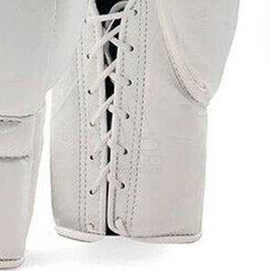 Ensemble de boxe personnalisé pour la compétition, comprenant des gants de boxe, à prix de gros, pour l'entraînement et le sparring - Product Image 6