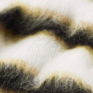 Cárdigan para hombre de punto suave con botones al frente, informal, para uso diario, suéter cálido de moda para invierno. - Product Image 2