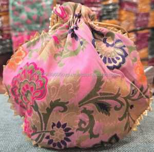 Bolsas de Seda con Diseño Floral Indio para Recuerdos de Boda, Bolsitas de Regalo para Invitados, Bolsos de Mano para Mujer, Bolsas de Regalo con Cordón para Bodas y Fiestas - Product Image 3