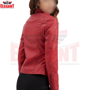 Chaqueta de Cuero Roja para Mujer, Estilo Motero, con Cierre Asimétrico, Corte Ajustado, Mangas Largas, Fabricación Personalizada OEM ODM, Precio al por Mayor - Product Image 2