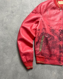 Blouson Bomber Vintage en Cuir Rouge Vente en Gros, Qualité Supérieure en Cuir PU Souple, Motif Sérigraphié, Broderie de Lettres Personnalisée - Product Image 5