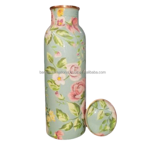 Botella de cobre con etiqueta y acabado pulido, hecha a mano en India, con beneficios para la salud, botella de agua potable de cobre puro. - Product Image 4