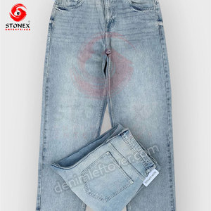 Jean en denim noir déchiré pour homme, coupe évasée, style vintage délavé, jambe large, streetwear, en coton, vente en gros - Product Image 2