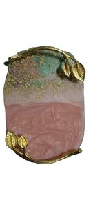 Bandeja de servicio multiusos de resina Duli con mango dorado para uso en el hogar y la mesa de comedor - Product Image 4