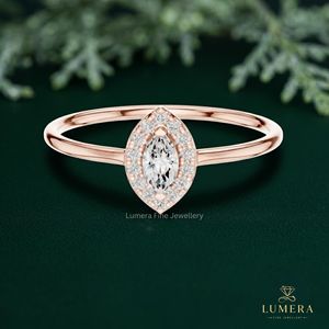 Anillo de compromiso con corte marquesa y halo, de oro macizo, minimalista, con diamante de laboratorio, apilable, para novia, regalo - Product Image 2