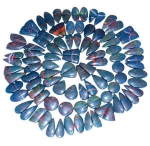 Paire de pierres de sang naturelles Cabochon de pierres précieuses en vrac Paire de pierres de sang de haute qualité pour la fabrication de bijoux - Product Image 1