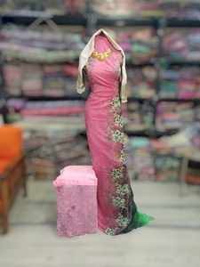 สีดำและสีม่วง เยอรมันสวิส ดีแรค ลายดอกไม้สีขาว |   ชุดเดรสงานแต่งงานโซมาเลียสุดหรู - Product Image 4
