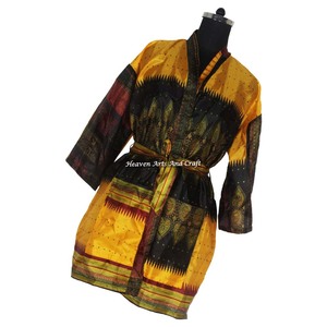 KS001 2026 Robe Kimono Courte Vintage en Soie Imprimé Floral, Cache-maillot de Plage Long, Robe Maxi Indienne Ethnique, Peignoir de Bain - Product Image 4