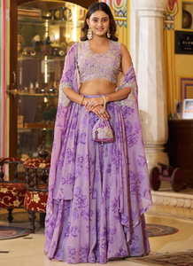 Lehenga Choli de Georgette Morado para Mujer, Completamente Cosido, con Bordado de Hilo y Lentejuelas - Product Image 1