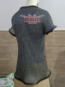 Haubert en acier doux fait main à demi-manches avec garniture en cuir, armure de chevalier unisexe pour adulte, pour reconstitution historique - Product Image 4