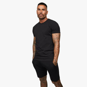 Ensemble T-shirt et short d'été pour homme avec logo personnalisé, style streetwear unisexe deux pièces, séchage rapide, 100 % coton - Product Image 3