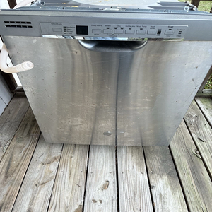 เครื่องล้างจานแบบฝังในตัว G-E A-p-p-l-i-a-n-c-e-s รุ่น GDF530PSM4SS ทำจากเหล็กไร้สนิม พร้อมหัวฉีดขวดและหัวฉีดไอน้ำ - Product Image 1