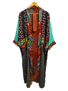 Kimono de seda Bridel con patchwork, túnica larga para cubrir el bikini, ropa de noche, hecho a mano, estilo vintage indio, kimono de sari de seda reciclada. - Product Image 5