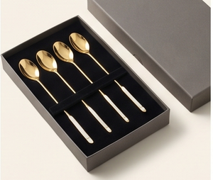 Cuillères à cocktail élégantes plaquées or avec manche blanc, outils de bar pour mélanger, ensemble de barware de luxe pour la préparation de cocktails - Product Image 6