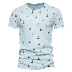 Camiseta Casual de Manga Corta con Cuello Redondo y Estampado de Veleros Azul Marino para Hombre, Corte Regular, Tejido de Punto de Algodón - Product Image 4