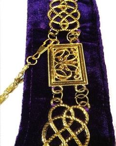 Collar Masónico Grand Blue Lodge, Cadena de Terciopelo Morado con Emblemas Metálicos Dorados, Insignia Ceremonial, Accesorios para Logia de Terciopelo Morado - Product Image 2