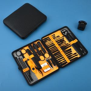Ensemble de manucure et pédicure haut de gamme, de qualité supérieure, fabriqué sur mesure en acier inoxydable léger, avec emballage personnalisé - Product Image 1