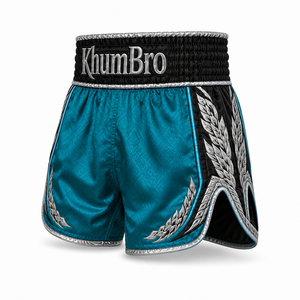 Shorts de Muay Thai Vert Émeraude Noir Or Personnalisés Brodés en Satin pour Kickboxing Boxe Combat OEM - Product Image 6