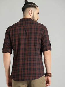 Chemise à carreaux à manches courtes pour homme, coupe classique, motif tissé décontracté, style à carreaux noirs et rouges - Product Image 5