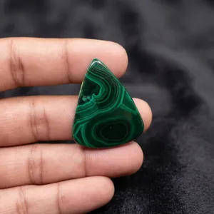 มาลาไคต์สีเขียวธรรมชาติทรงหลังเบี้ย สำหรับทำเครื่องประดับ ขายส่ง - Product Image 5