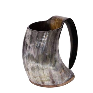 Z CRAFTS Taza de cuerno de buey real Estilo náutico vikingo pulido para cerveza y whisky Beber estilo animal - Product Image 1