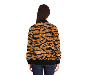 Blouson Bomber Varsity Personnalisé Imprimé Léopard Camouflage Matelassé Imperméable Réversible en Soie Satinée Tricotée avec Impression par Transfert Thermique - Product Image 5