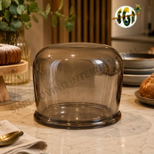 Cloche en verre soufflé à la main avec poignée à bouton, couleur ambre, pour présentation de gâteaux - Product Image 3