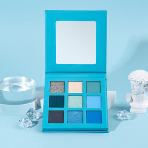 Paleta de Sombras de Ojos Azules de 9 Tonos, Sombras de Ojos Pigmentadas en Tonos Fríos Mate y Brillantes para Looks Atrevidos - Product Image 5