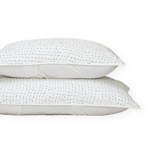 Funda de Cojín Decorativa Kantha de Algodón con Patrón Moderno Hecho a Mano, Acolchado con Hilo Azul y Patchwork - Product Image 5