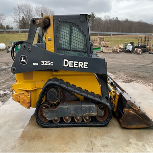 รถตักขนาดกะทัดรัด Deere 325G ที่ทรงพลัง ออกแบบมาเพื่อการใช้งานที่หลากหลาย พร้อมแรงยกที่แข็งแกร่งและประสิทธิภาพที่เหนือกว่า - Product Image 6