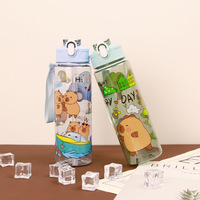 Bouteille d'eau en plastique avec paille pour enfants, motif capybara mignon, avec cordon, portable, pour étudiants et activités de plein air