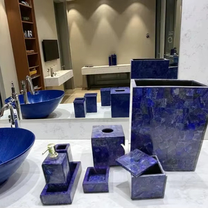 Ensemble de salle de bain imperméable en résine, quatre pièces |   Distributeur de savon à motif tourbillonnant fait main - Product Image 1