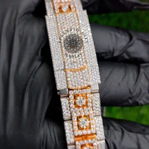 Splendide montre de luxe en diamant, cadran analogique à chiffres romains, bracelet en argent, boîtier de 28 mm, cristal saphir, mouvement à quartz - Product Image 3