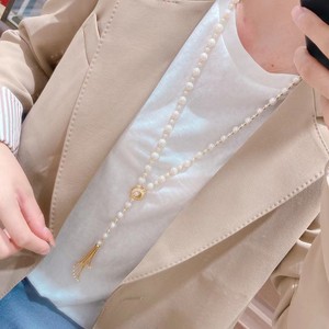 Cadena para Suéter con Borlas Elegantes de Otoño Invierno, con Perlas de Agua Dulce, Estilo Europeo Retro, Casi Redondas con Ligeras Imperfecciones - Product Image 4