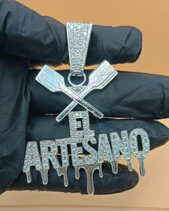 Colgante de Letras Personalizadas con Moissanita VVS, Colgante de Plata 925 con Iniciales Personalizadas, Colgante con Nombre Inicial Personalizado - Product Image 1