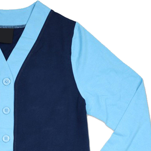 Cardigan en tricot bleu clair à col en V pour femme avec imprimé numérique, style preppy, manches longues, fermeture boutonnée - Product Image 5