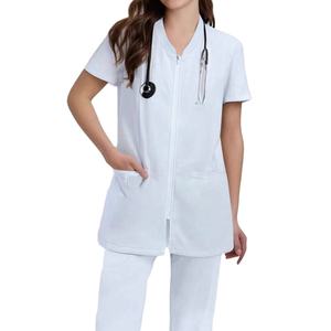 Tenues médicales en polyester/coton tissé pour femmes, ensembles deux pièces à manches courtes, vêtements de travail d'hôpital, uniforme blanc de médecin - Product Image 2